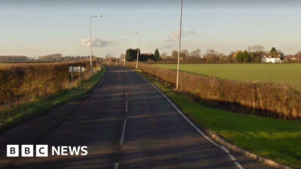 A16 crash: Two dead after BMW and van collide near North Thoresby