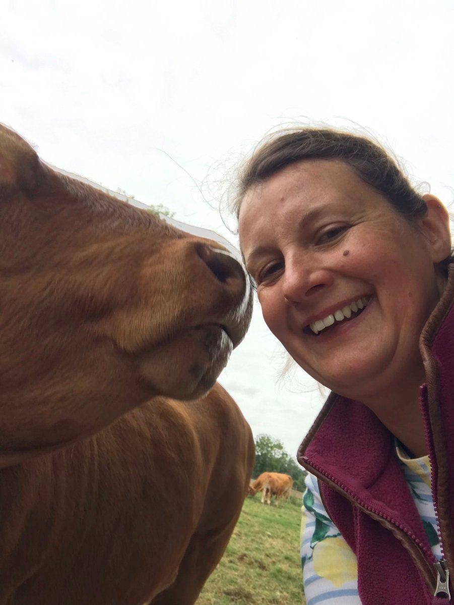 A Lincolnshire farmer tells other farmers to 'not panic' when they receive a letter from the @EnvAgency saying they need to visit for an inspection.
Officers are visiting farms to work with the farmers to prevent water pollution. 
Read more: https://t.co/73VwHOsnbZ #Farmers https://t.co/SHUOpYYZAO