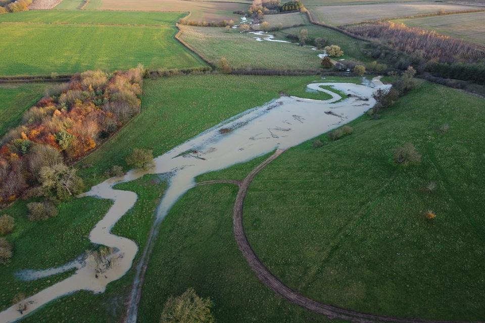 Today is world wetlands day. 
In Lincolnshire we reset a river for the first time in 2,500 years.
This created wetlands which support wildlife during drought as well as reducing flood risk downstream.
The wetlands also help to trap nutrients and fine sediment resulting in cleaner river water downstream, benefiting fish and other animals. Read more here: https://t.co/f1aHNZzjgu