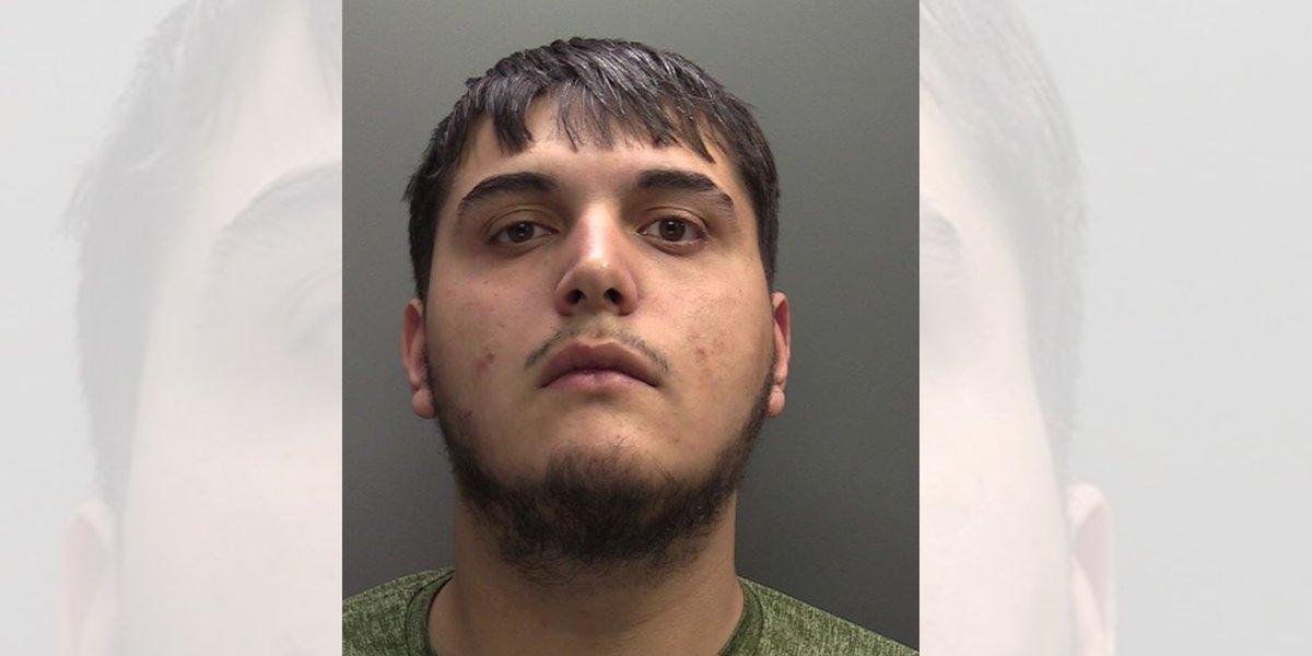 A man who threatened another man with a knife whilst in a car has been sentenced to three years and six months in prison following his appearance at Grimsby Crown Court on Monday, 17 April.
Read more:  