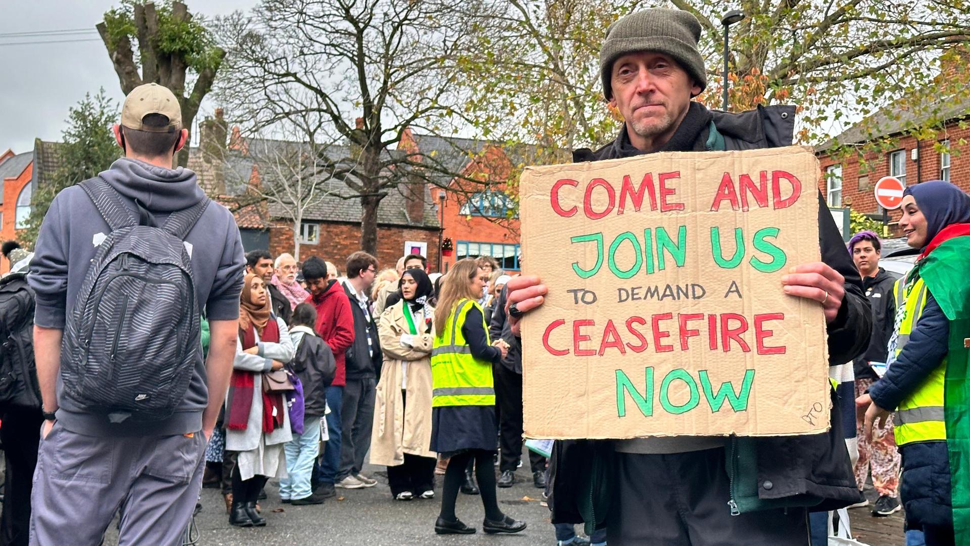 Gaza solidarity grows in Lincoln: Residents challenge City Council's silence