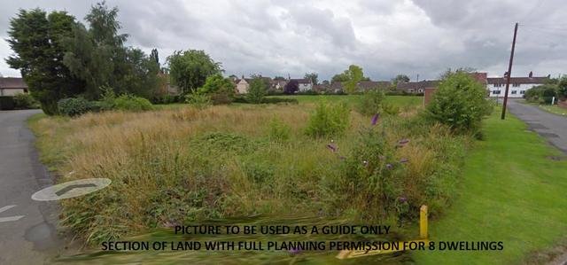  Building Plot / Land